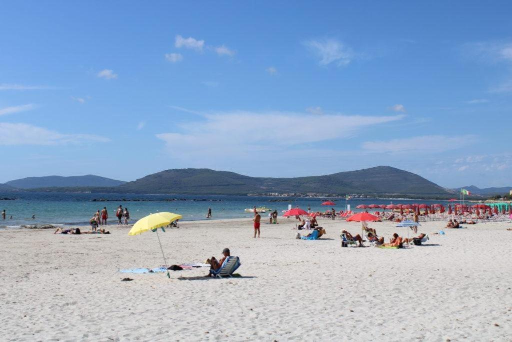 Appartamento A Pochi Passi Dalla Spiaggia Алгеро Екстериор снимка